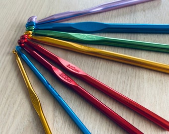 Aluminum Crochet Hook: 4-8mm Metallic Macrame Cord Hook