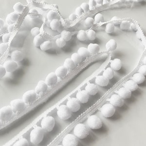 10 mm wide Pompom Trim, Pom Pom Braid, Clothes Decoration, Dressmaking Pompom Trim, Choose various colors, White Pom Pom Trim Garland.