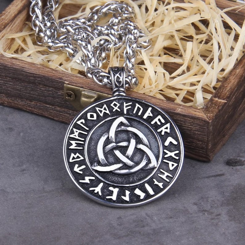 Women Men Viking Viking Protection -Viking Wedding Runes Pagan Gift Norse Viking Necklace Vegvisir Rune Necklace Nordic Viking Jewelry