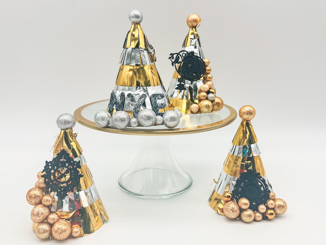 NYE Party Hats Set of 4 - Etsy
