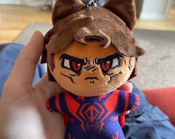 Peluche de Kitty Meegle / Peluche de Spider-Man 2099