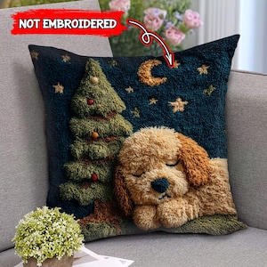 Cockapoo hund sover under julgranen obroderad kudde, söt festlig dekorativ kudde, present till hundälskare, hundpresenter