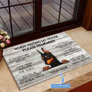 Zwergpinscher Teppich, Zwergpinscher Matte, Besuch Mein Haus Fußmatte, Perfektes Geschenk für Hundeliebhaber, Hundematte, Wohnkultur, Housewarming
