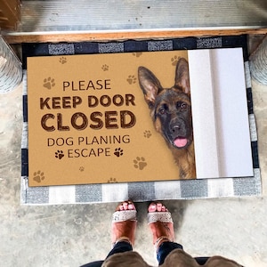 German Shepherd Doormat, Dog Mom Doormat, Gift For Dog Lovers, Mom Gift, Dog Mat, Indoor Outdoor Mat, Home Doormat, Home Decor, Gift For Mom