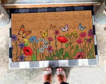 Bloemen deurmat, deurmat met wilde herfstbloemen, familiecadeau, nieuwe huisdecoratie, vlinder deurmat, welkomstmat, voordeurmat, housewarming cadeaus