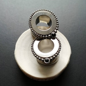 316l Steel Dots Pattern Ear Tunnels with Onyx Stone- 10mm- 00ga- Body Modification- Unisex- Stretch Ears- Boho Jewels- Tribal-New Collection