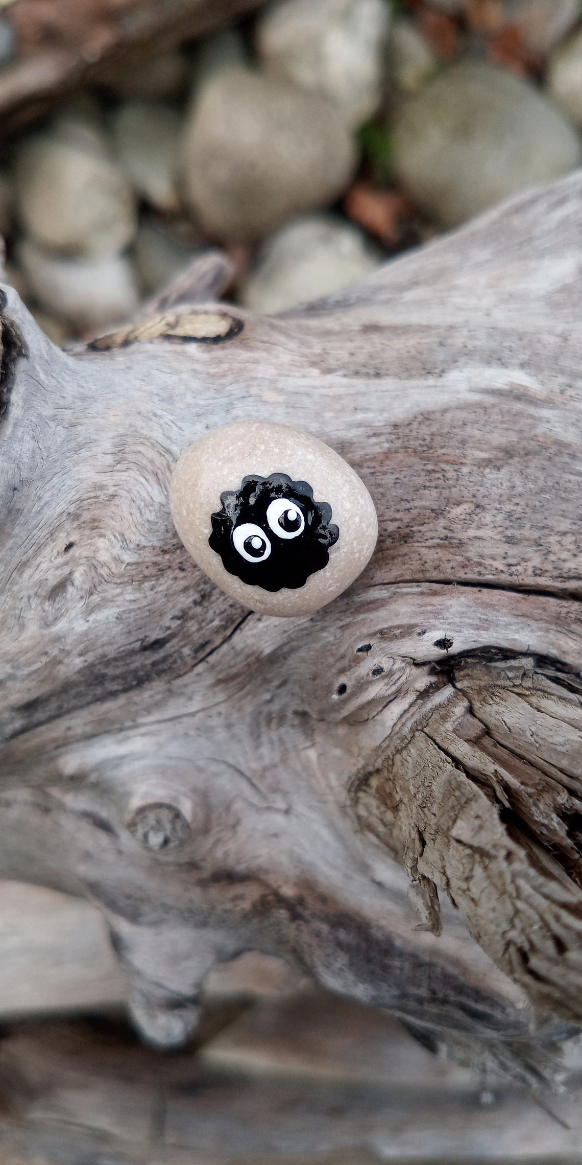 Rußmännchen Ghibli Steine handbemalt Süß Kawaii Totoro Nerd Etsy