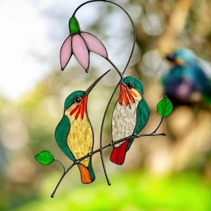 Custom stained glass Hummingbird, Hummingbird stained glass bird suncatcher, Modern stained glass window hangings, Handmade product, Decor