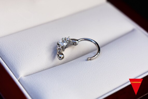 Dividiamonds 14K White Gold Plated Sterling Silver 6-Prong Solitaire Nose Pin for Womens & Girls CZ Diamond Dividiamonds 14K White Gold Plated Sterling Silver 6-Prong Solitaire Nose Pin for Womens & Girls CZ Diamond