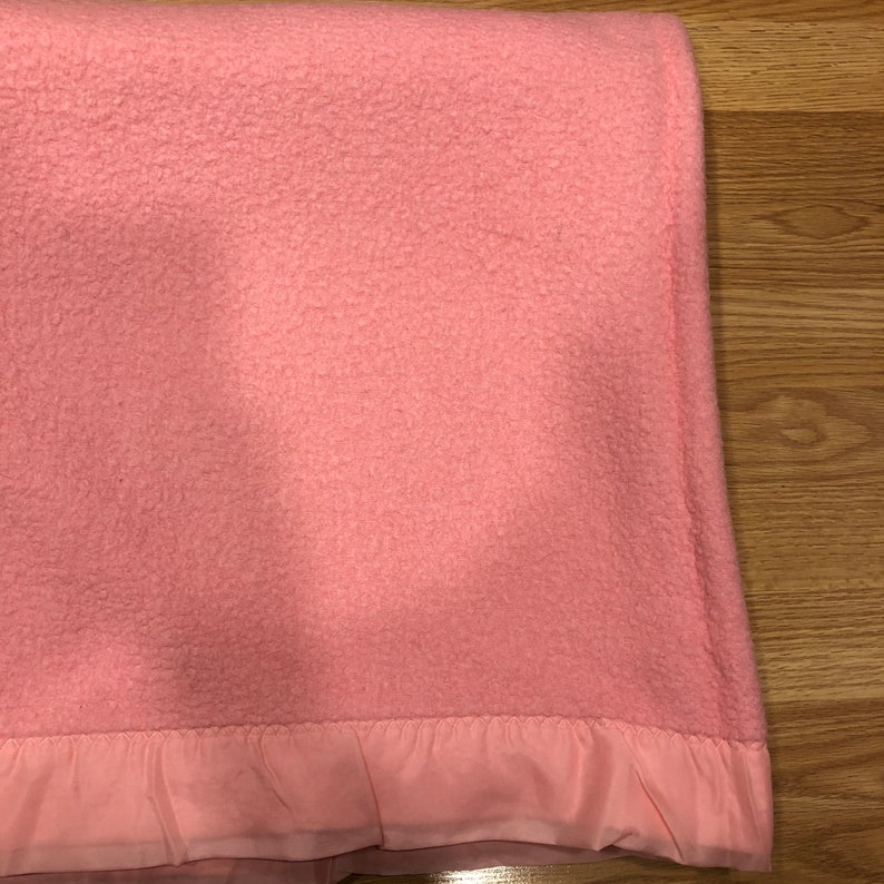 Vintage EATON Wool Blanket Satin Trim Pink 79 x 70 Twin | Etsy