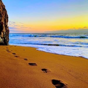 Footprints in the Sand - Digital Download