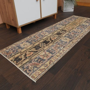 1.9x5.6 Ft Anatolian rug, Turkish rug, Vintage rug, Hallway Rug, Entryway rug, One of a kind, Wool rug, Kitchen rug, Oushak rug, 2x6 Rug