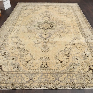 6.7x9.7 Ft Handmade Turkish area rug, Anatolian carpet, Vintage area rug, Oushak area rug, Living room rug, 7x10 Rug, Oriental area rug