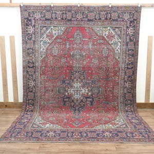 8x11 ft Persian Vintage Handwoven Rug, Oriental Area rug, Wool Rug, Oversized rug, Red Blue rug, Living room rug, Dining Room, 7.6x11 ft