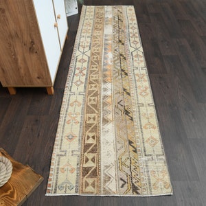 2.4x8.5 Ft Turkish runner, Vintage runner, Hallway rug, Oushak runner, Entryway rug, Home decor, Kitchen rug, 2x8 Runner rug, Decorative rug