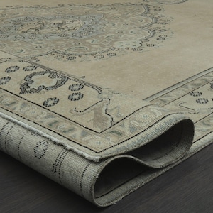 9x12 Handwoven Turkish area rug, Antique rug, Oversized rug, Oushak area rug, Home decor, 9x12 Area rug, Bohemian rug, Large rug, Wool rug