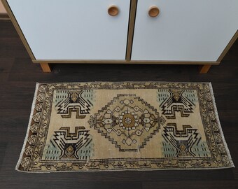 1x3 Turkish rug, Bath mat, Bathroom rug, Kitchen throw carpet, Colorful rug, Vintage small rug, One-of-a-Kind Rug, Doormat, 1.5x3.0 Ft