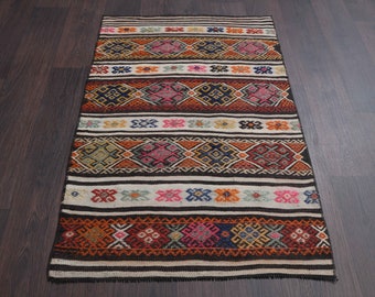 Archies Carpet Gallery Hand Woven Multi Color Wool Kilim Size:-2.5X7.3 Foot Archies Carpet Gallery Hand Woven Multi Color Wool Kilim Size:-2.5X7.3 Foot