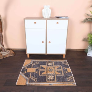 2.6x3.1 Ft Handmade small rug, Vintage mini rug, Bath mat, Bathroom rug, Kitchen throw carpet, Door mat, 3x3 Rug, Laundry rug, Entryway rug