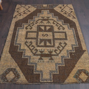 2.9x3.7 Ft Oushak rug, Turkish vintage rug, Bath mat, Bathroom rug, Kitchen throw carpet, Door mat, Bohemian rug, Bathroom decor, 3x4 Rug