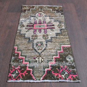 1x3 Turkish rug, Bath mat, Bathroom rug, Kitchen throw rug, Front mat, Vintage small rug, 1x3 Doormat, Oushak rug, Entryway rug, 1.3x2.8 Ft