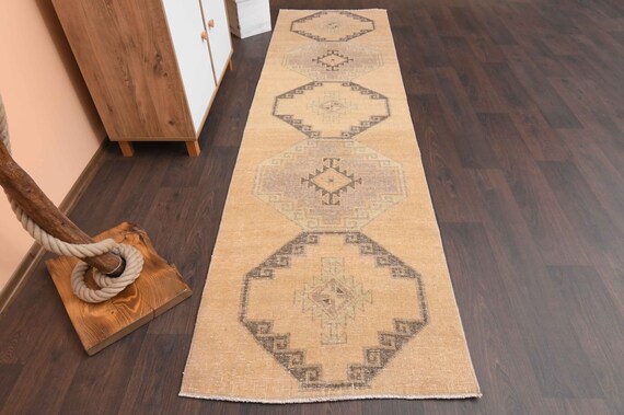 2.8 x 9.9フィートのウシャックランナー、ウールラグ、アンティーク