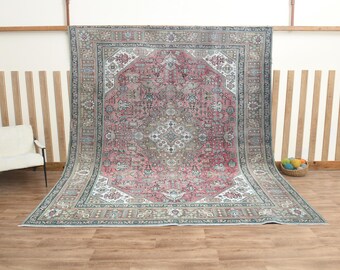 8x11 ft Persian Vintage Handwoven Rug, Oriental Area rug, Handmade Wool Rug, Oversized rug, Red rug, Living room rug, Dining Room, 7.7x11 ft