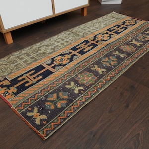 2.2x4.8 Ft Turkish rug, Vintage rug, Hallway rug, Anatolian rug, Entryway rug, Oushak rug, Runner rug, Kitchen rug, 2x5 Rug, Entryway rug