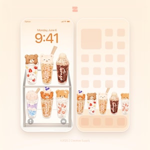 Op de afbeelding: Een telefoonachtergrondontwerp met drankjes met berenthema in doorzichtige bekers. De drankjes zijn onder andere aardbei, latte en chocolade. Het telefoonscherm toont de datum en tijd.