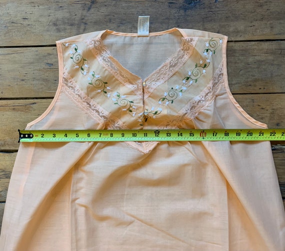 NWOT Vintage Katz Large Nightgown Lace Button Emb… - image 7