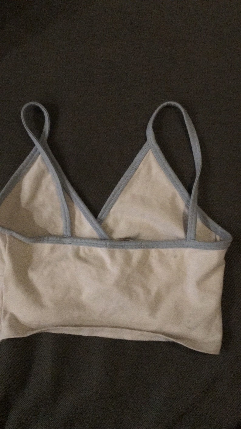 Brandy Melville Amara Nicolette Zelly Top Graphic Tanks Tanks Usacarimportcenter Com