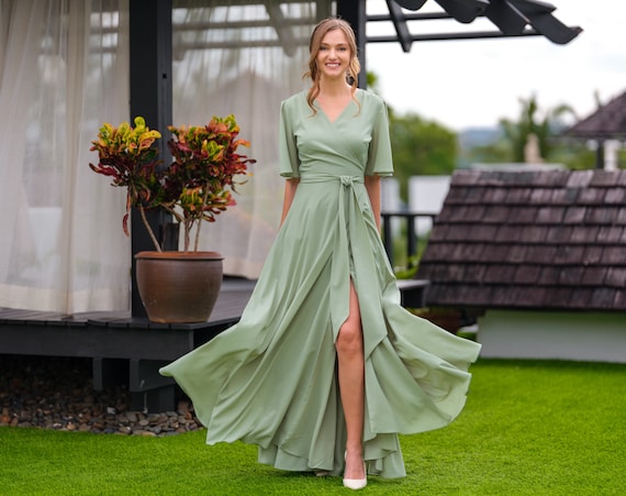Outfit Green Wedding Guest Sage Green Satin Maxi Wedding Guest Dress SOLENE  UNDRESS