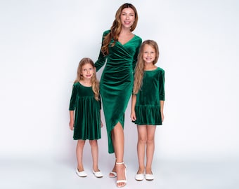 Mama en ik smaragdgroene fluwelen jurken, moeder- en dochterjurken, fotoshootjurk voor moeder en dochter, jurken voor meisjes