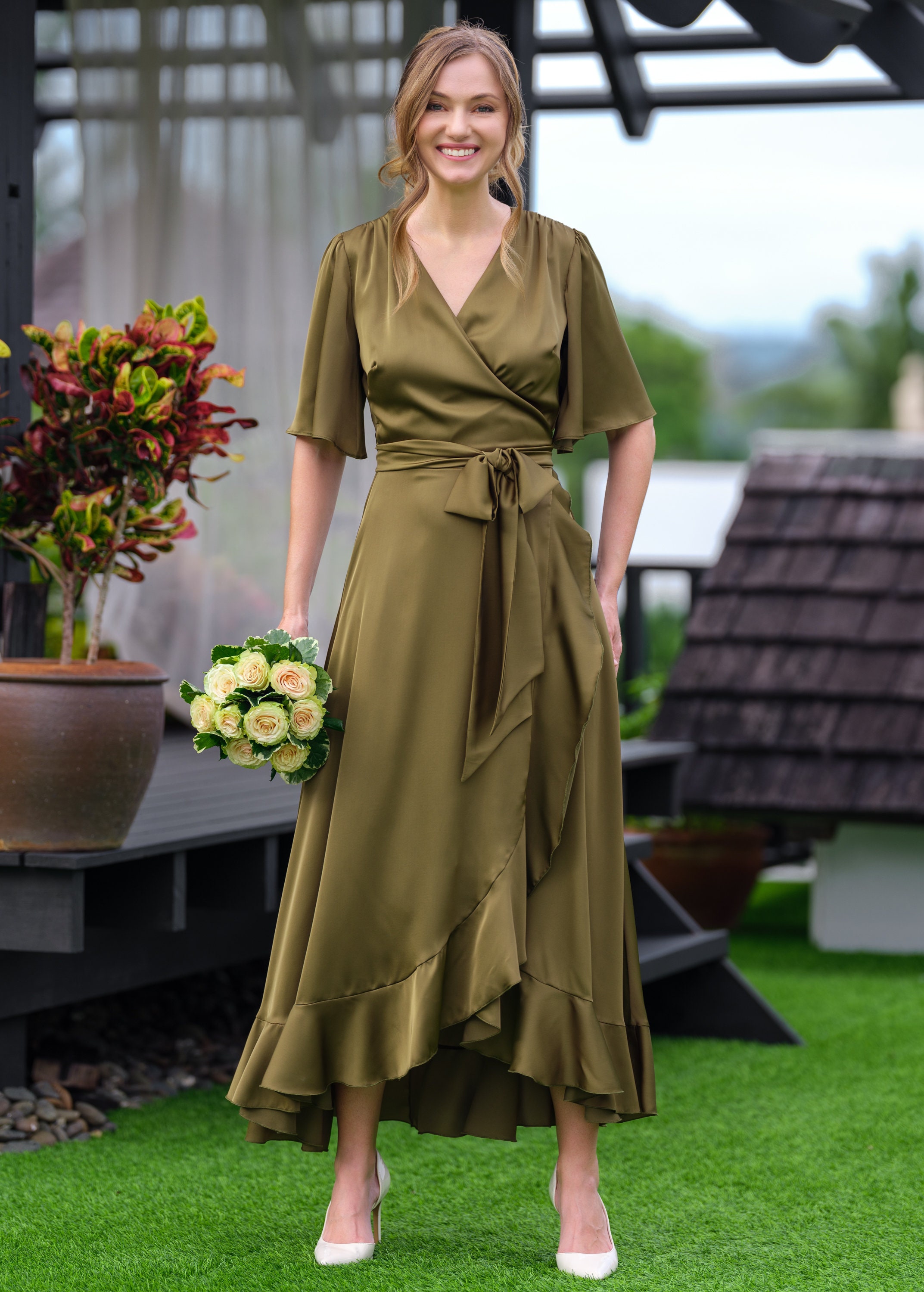 emerald green dress midi Buy Women Emerald Green Square Neck Midi Slit Dress Online at Best Price