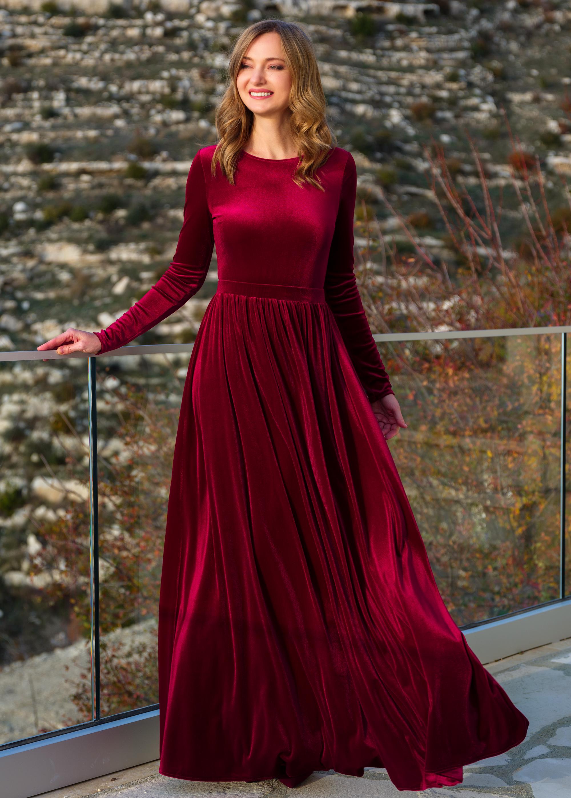 Burgundy velvet dress with long sleeves: Christmas gown, winter outfit, plus size