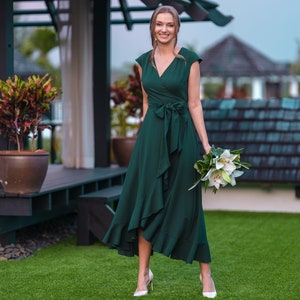Vestido de dama de honor de gasa verde oscuro, vestido de invitada de boda, vestido de dama de honor, vestido largo cruzado de gasa, vestido de noche, vestido formal de gasa