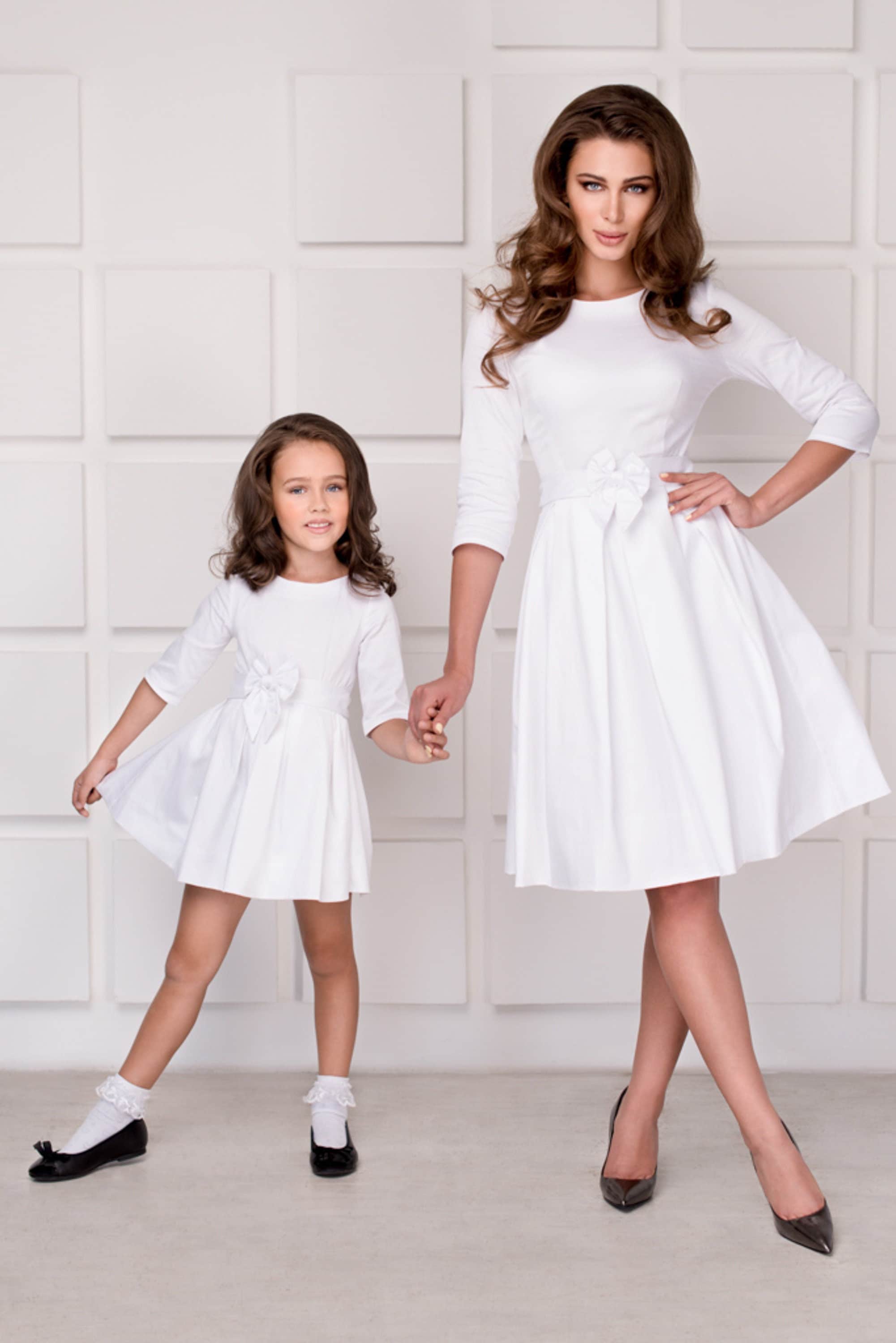Mommy and me White cotton dresses, Mother and Daughter dresses, photoshoot dress for Mother and daughter, dresses for girls