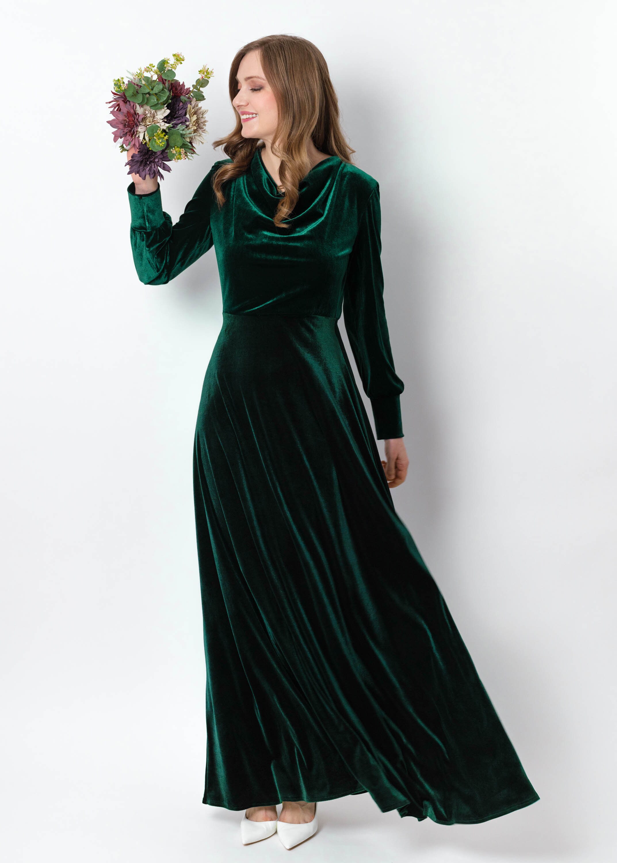 green emerald velvet dress Green Velvet Dress main image 0