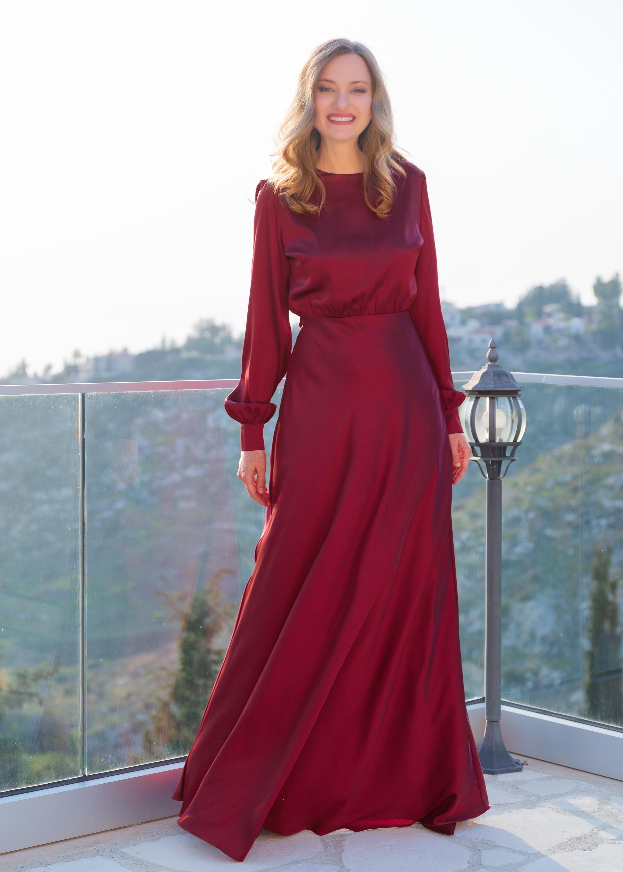 burgundy silk dress long sleeve - Long satin gown Ronhire Romantic Ditsy Floral ensuring comfort all day merit Size:6-7 years