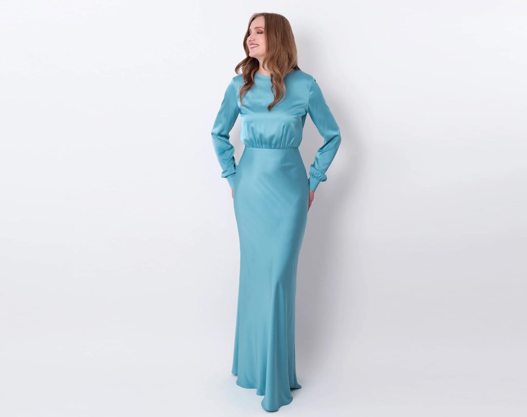 Stoffige blauwe zijden lange jurk, bruidsmeisjesjurk