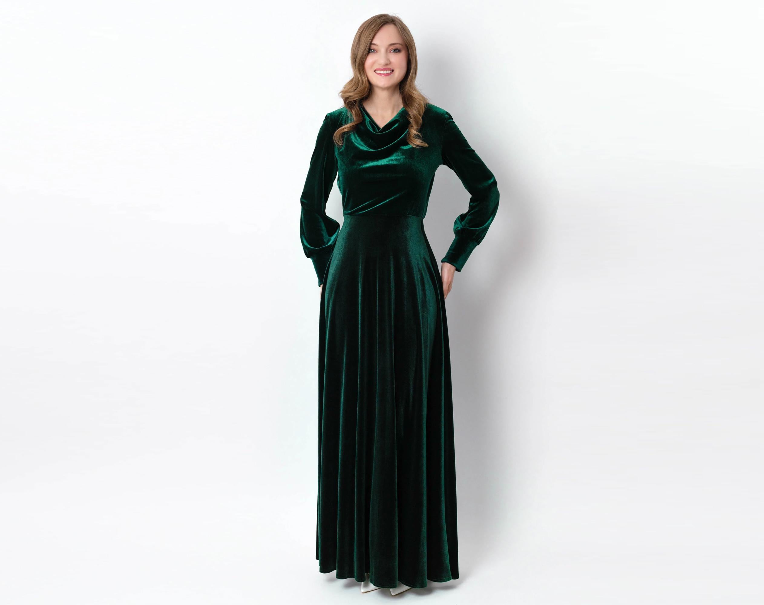 Emerald Green Velvet Maxi Dress: Elegant Long Sleeve Gown, Fall Wedding  Guest, Modest Bridesmaid - Etsy UK