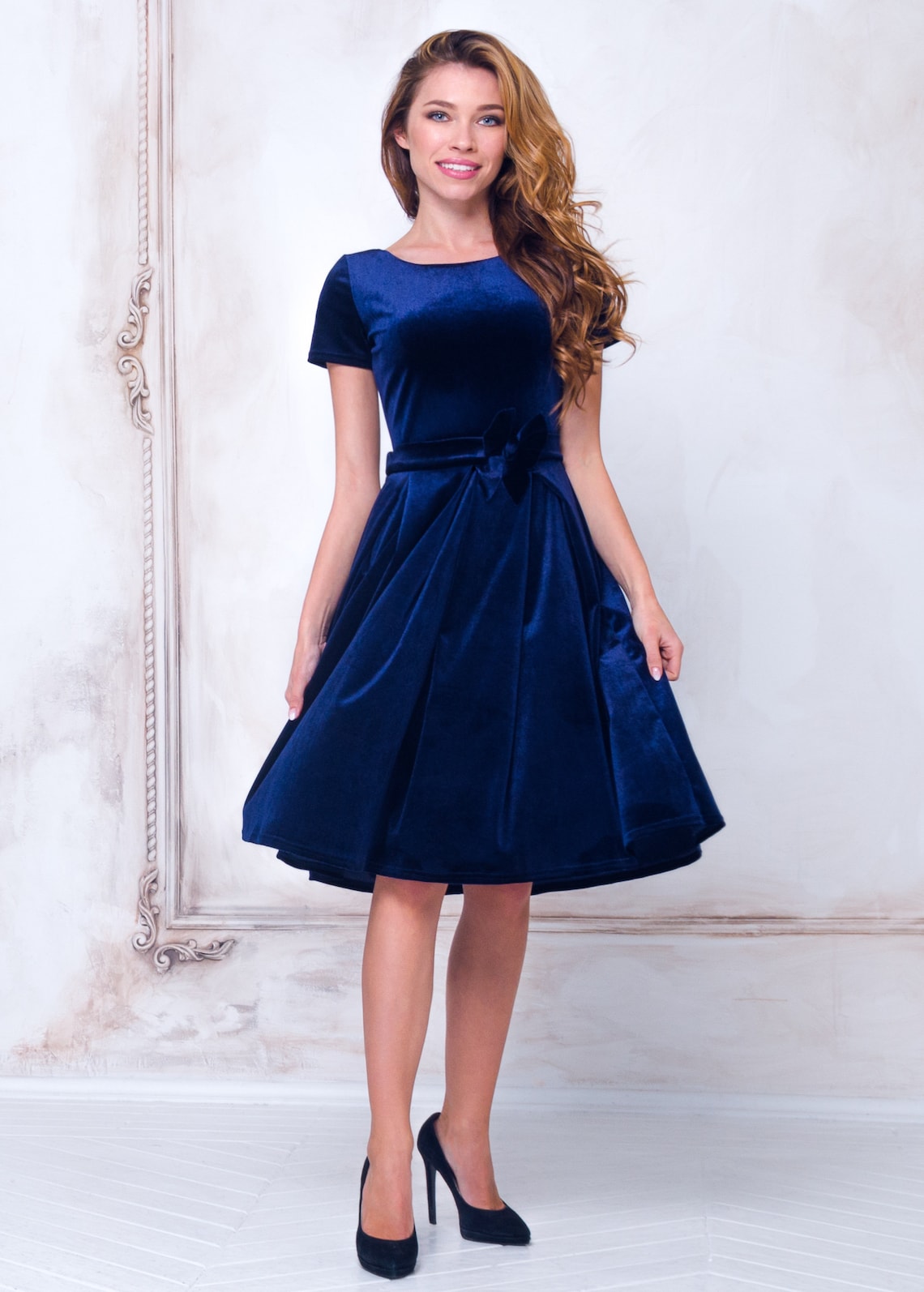 maxi blue floral dress – Hips Apparel Tall Black Shirred Square 大小:L backless dress