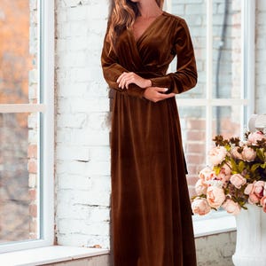 Rust Brown Velvet Wrap Robe: Long Sleeve Luxury Dressing Gown with Pockets and Waist Tie image 3