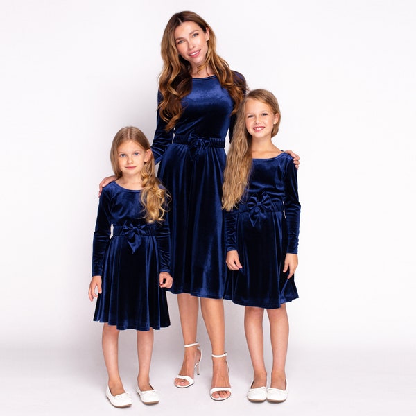 Mommy and me navy blue velvet dresses, Mother and Daughter dresses, photoshoot dress for mother and daughter, dresses for girls