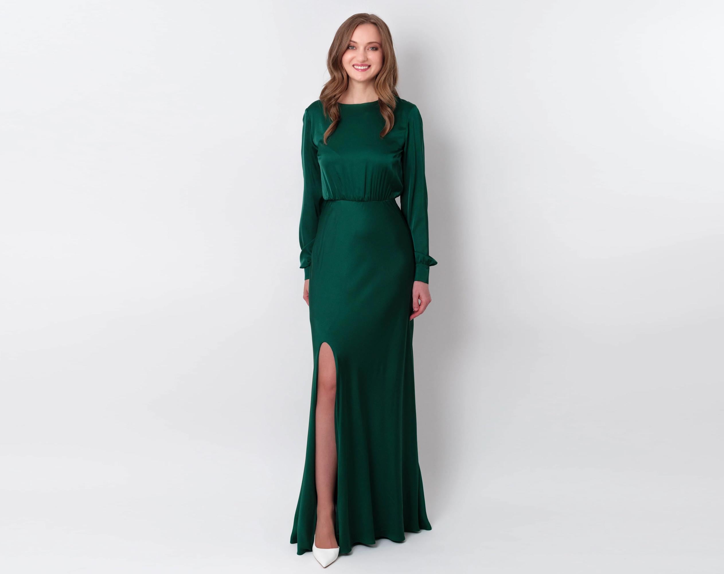 green dotted dress Noa Bohemian Dress in Moss green main image 1