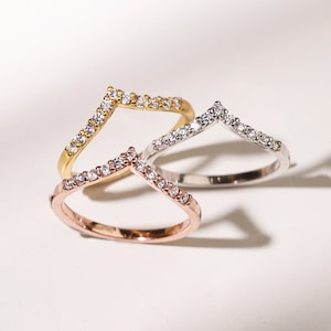 Wishbone Curved Eternity Wedding Band in Silver, Gold & Rose Gold  Stackable Dainty Ring Birthday Anniversary Mother&#39;s Day Gift For Her Wife