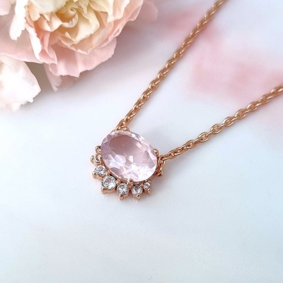 Engagement necklace 2024 for her