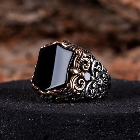 Exclusive outlet men's jewelry