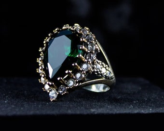 Green Emerald Hurrem Sultan Silver Women Ring, Gioielli fatti a mano in argento, 925 Sterling Silver, Per le donne, Regalo per lei, Green Emerald