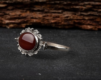 Oval Red Yemeni Aqeeq Filigree Bracelet, Silver Handmade Jewelry, 925 Sterling Silver, For Women, Bracelet, Red Yemeni Aqeeq - Filigree